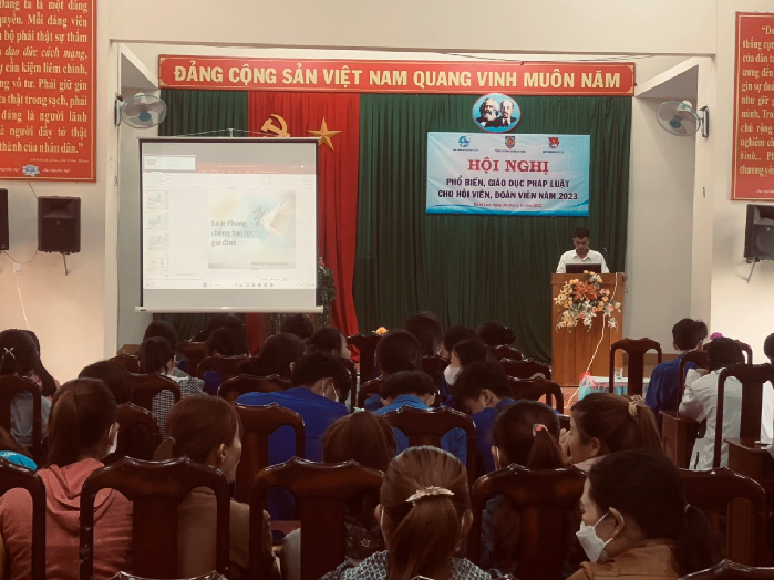 Tuyên truyền, giáo dục pháp luật trong đoàn viên, hội viên